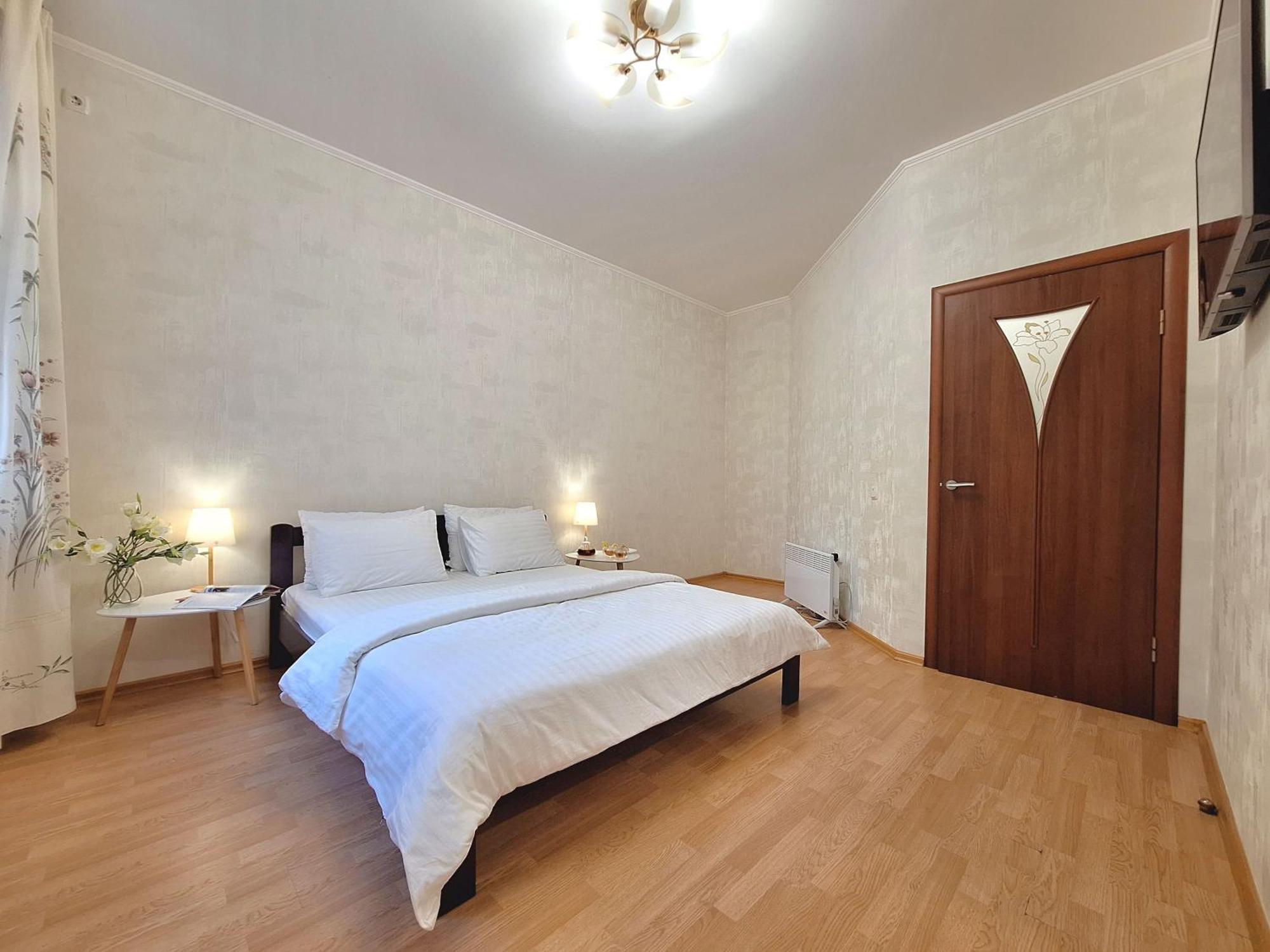 Однокімна Квартира Біля Каштанової Алеї У Центрі Полтави Мережа Alexapartments Документи Для Відряджень Безконтатне Заселення 24-7 Poltava Exterior photo